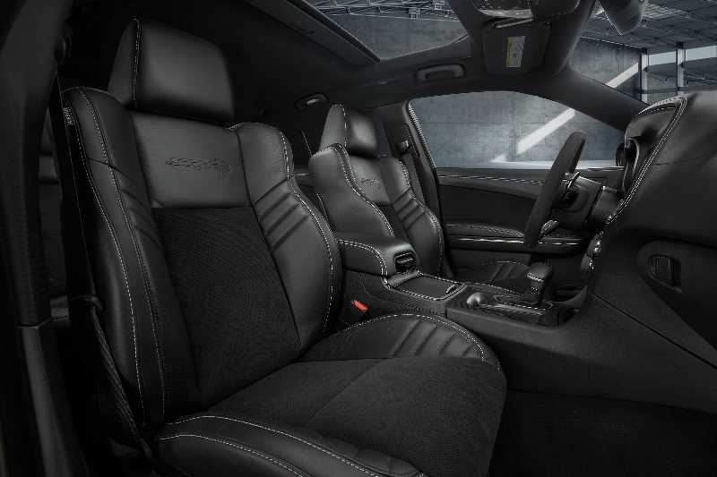 Dodge Charger SRT Hellcat Redeye